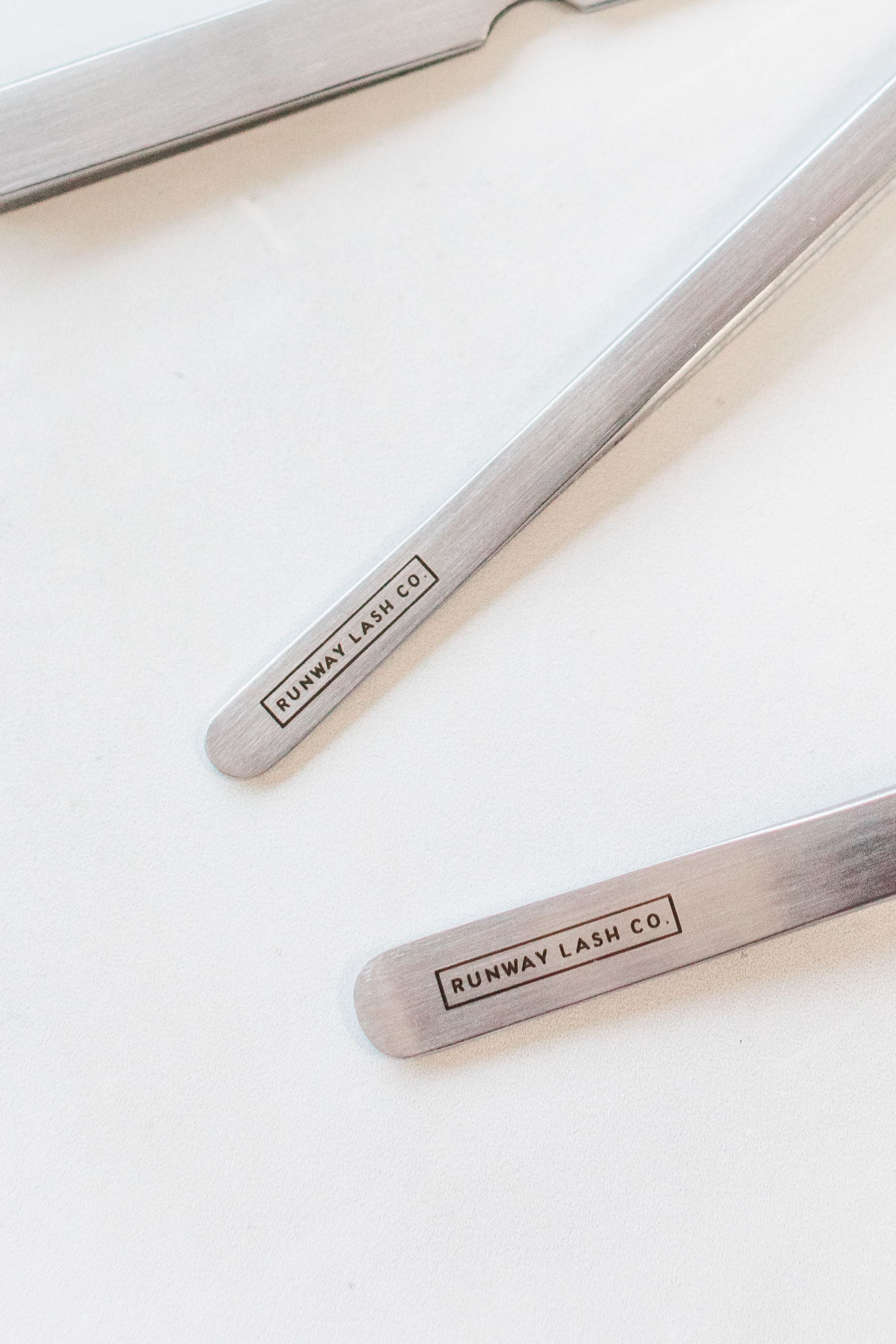 Classic Lash artistry - Deposit option