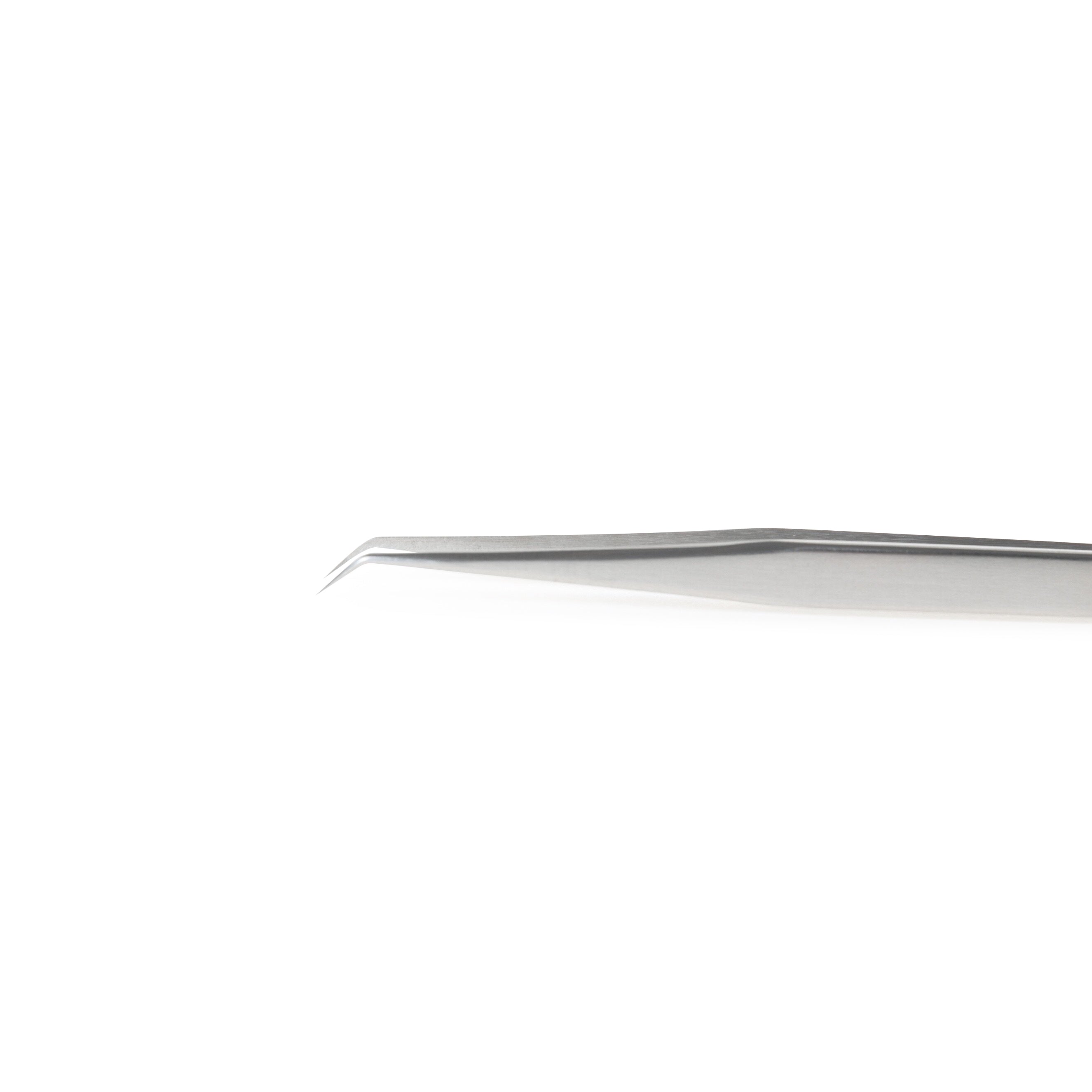 Skinny 45° Isolation Tweezer